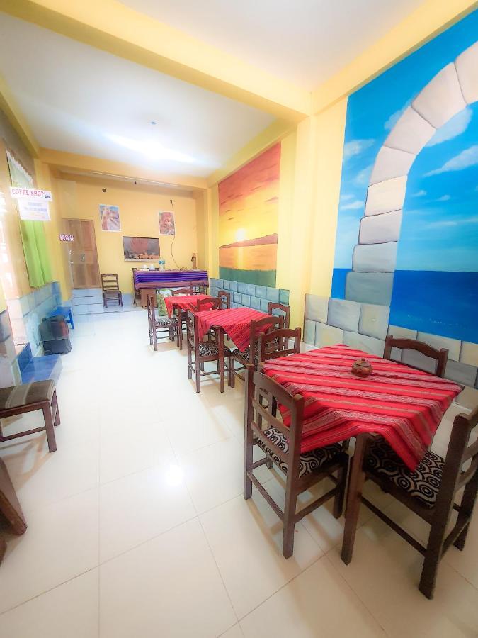 Hostal Luz Yhobimar Копакабана Екстериор снимка